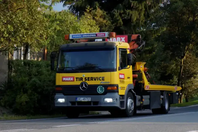 pomoc drogowa Marx Serwis laweta